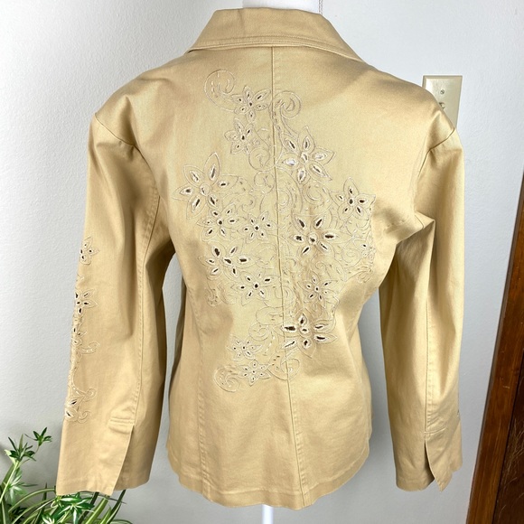 Susan Graver, Plus Size 2X Tan Jacket Embroidered Button Closure EUC - Picture 8 of 15